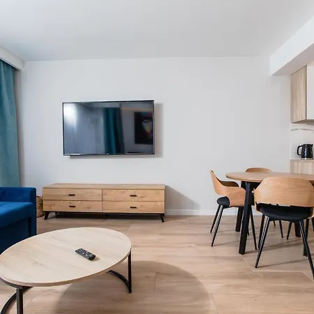 아파트 Klifowa 53 *