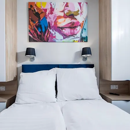 Klifowa 53 아파트 레왈